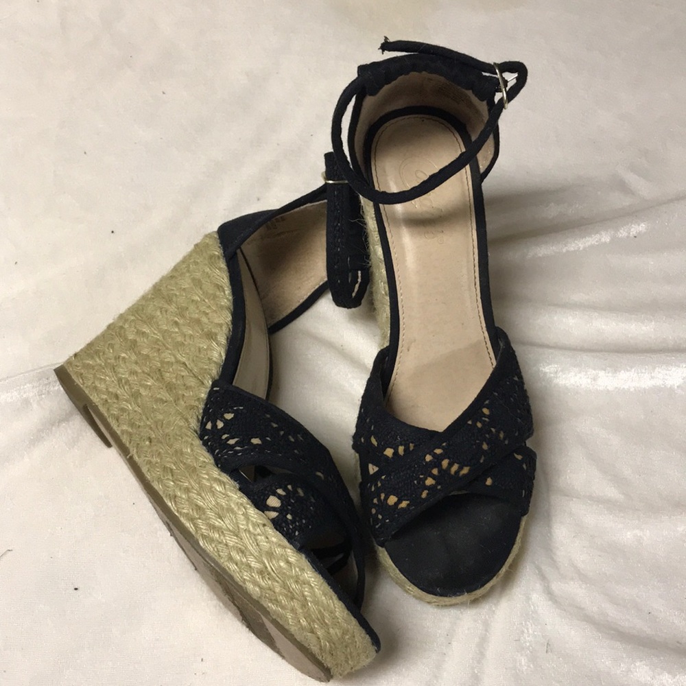 Wedges - Picture 2 of 5